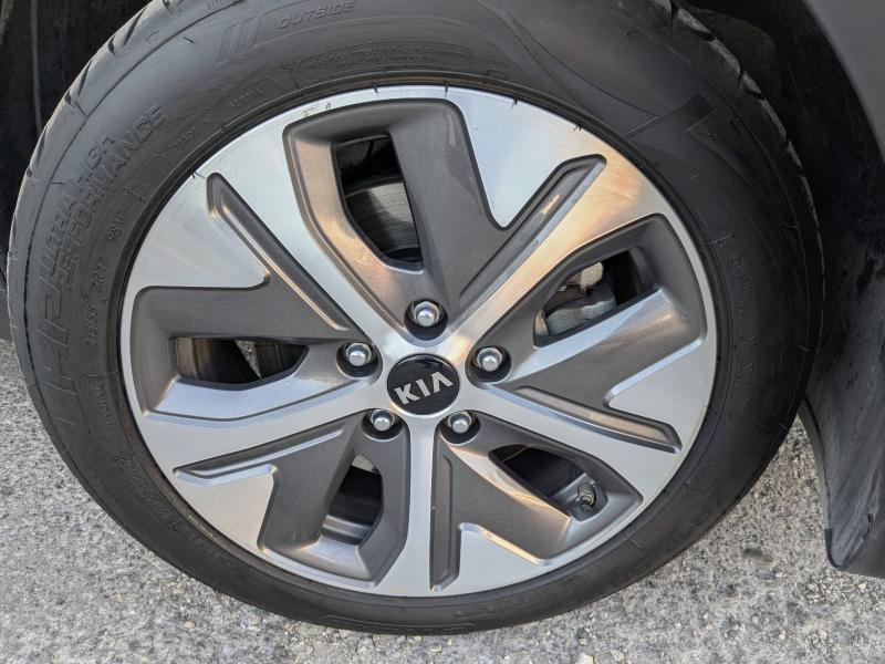 KIA e-Niro d’occasion à vendre à MANOSQUE chez AIX AUTOMOBILES (Photo 5)