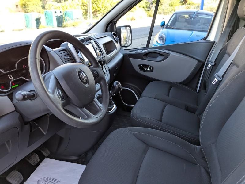 RENAULT Trafic Fg VUL d’occasion à vendre à MANOSQUE chez AIX AUTOMOBILES (Photo 7)