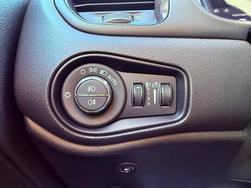 JEEP Renegade d’occasion à vendre à MANOSQUE chez AIX AUTOMOBILES (Photo 10)