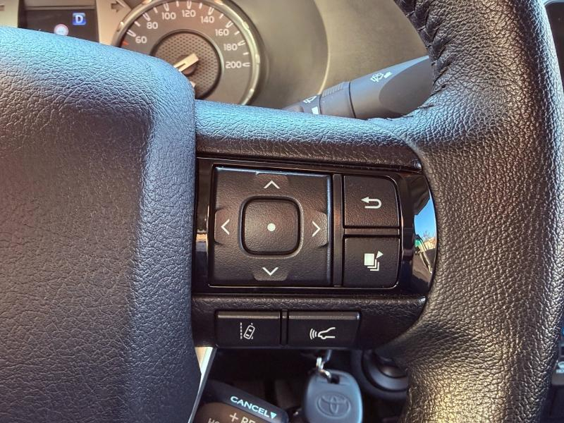 TOYOTA Hilux VUL d’occasion à vendre à MANOSQUE chez AIX AUTOMOBILES (Photo 10)