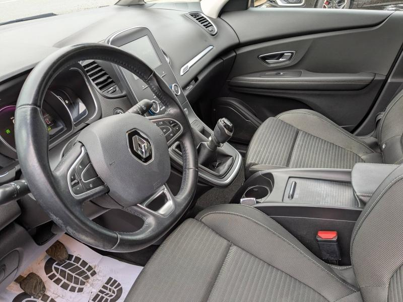 RENAULT Grand Scenic d’occasion à vendre à MANOSQUE chez AIX AUTOMOBILES (Photo 8)