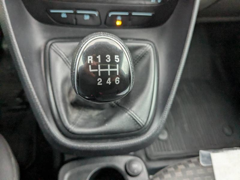 FORD Transit Connect VUL d’occasion à vendre à MANOSQUE chez AIX AUTOMOBILES (Photo 15)